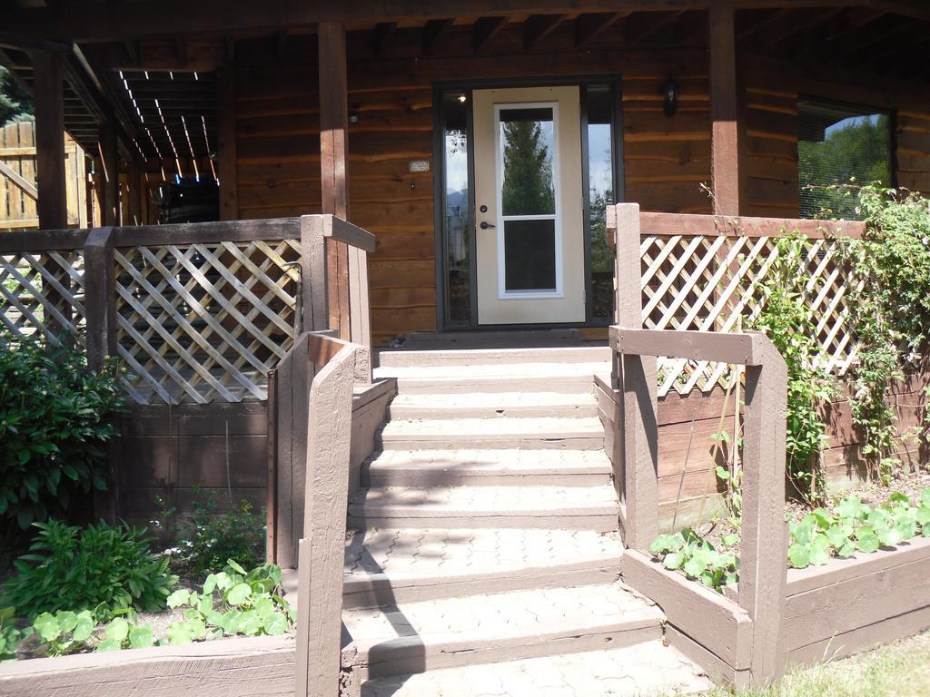 Cedar House Hotel Jasper Exterior photo